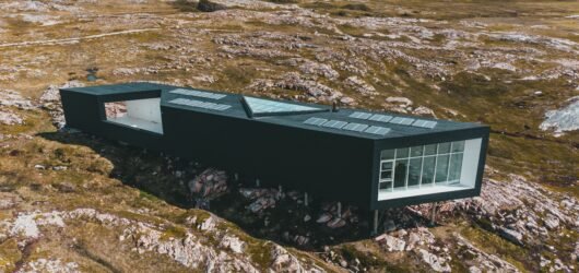 How Many Solar Panels to Run a Remote Cabin (Complete Sizing Guide)